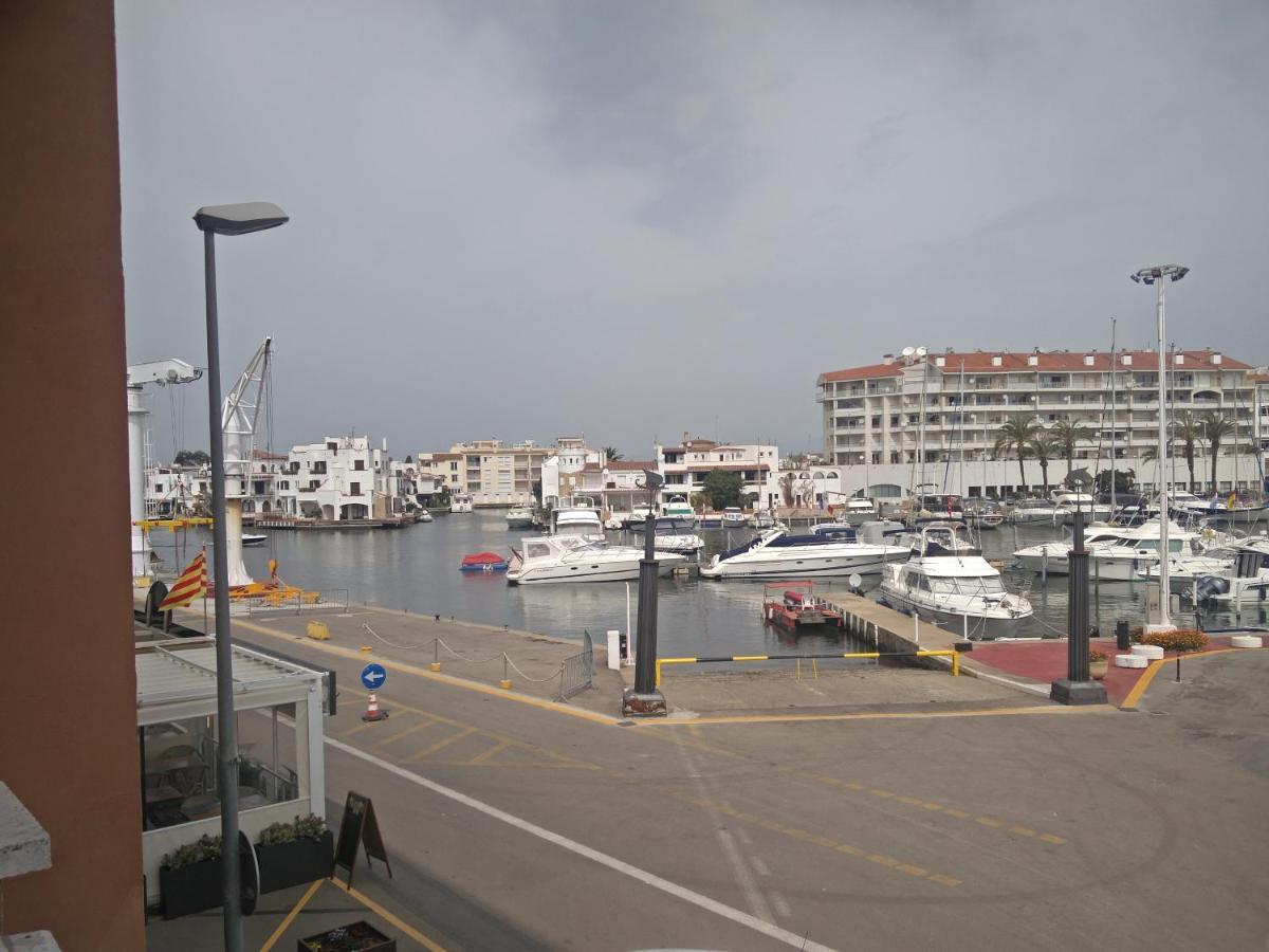 Apartament Al Port Empuriarent Емпуриабрава Екстериор снимка